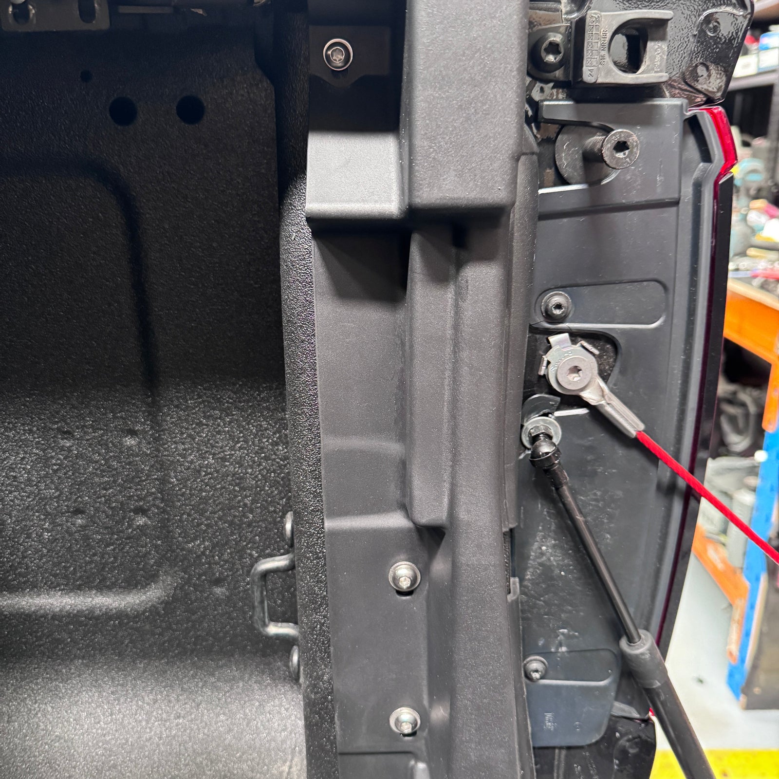 Tray Seal - Next Gen Ranger, Amarok