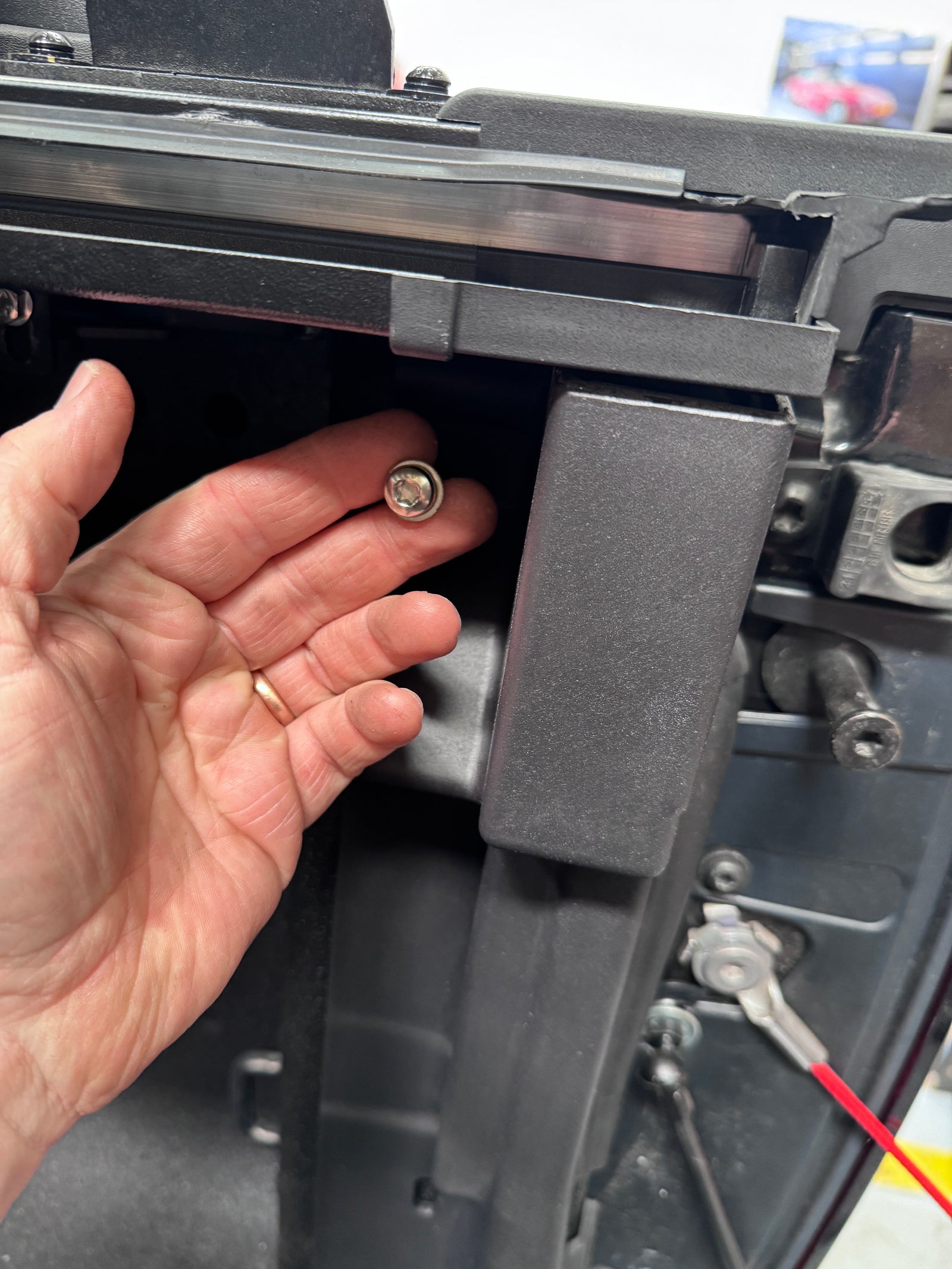 Tray Seal - Next Gen Ranger, Amarok