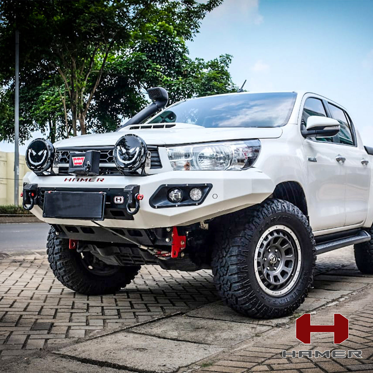 Toyota Hilux King Bull Bar (1997+)